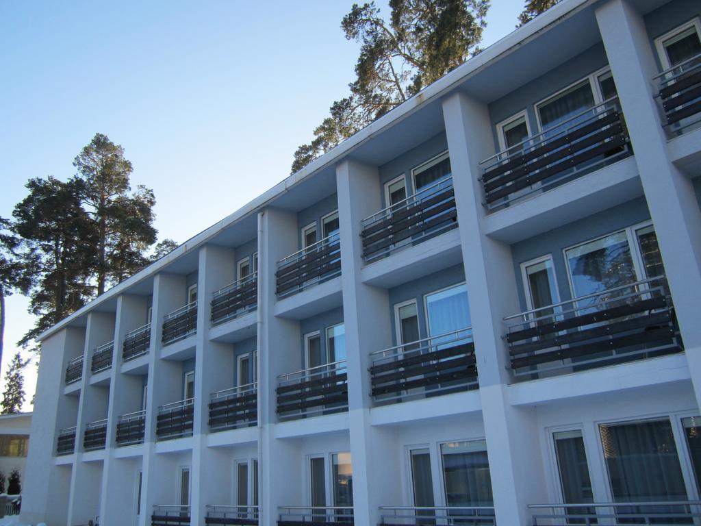 Good Stay Eiropa Hotel Economy Jūrkalne Eksteriør bilde
